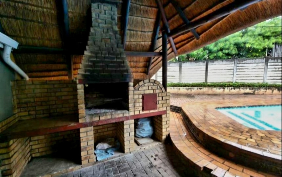 4 Bedroom Property for Sale in Safari Gardens North West